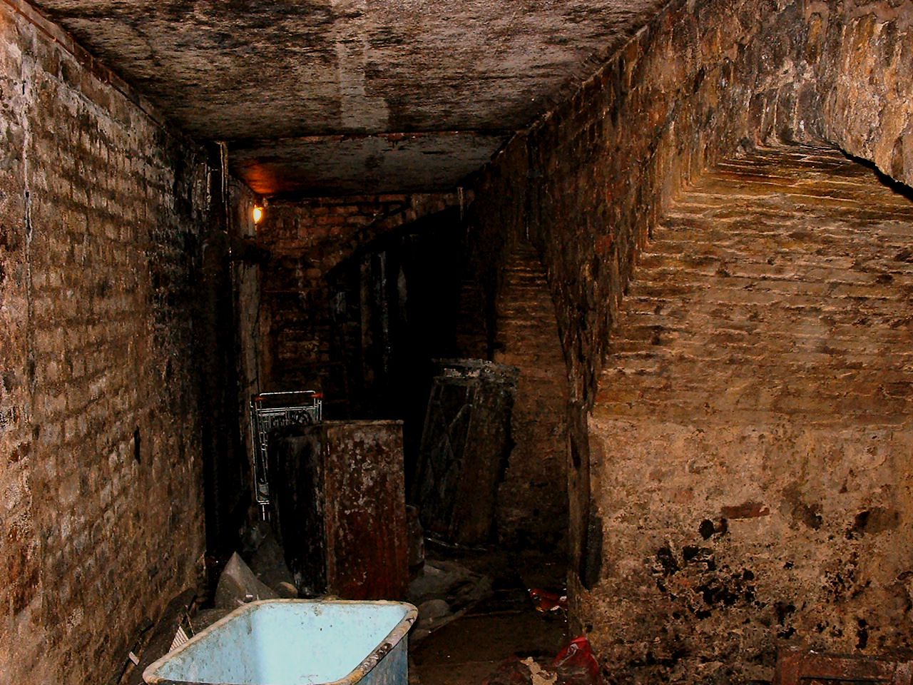 tower of london interior prison