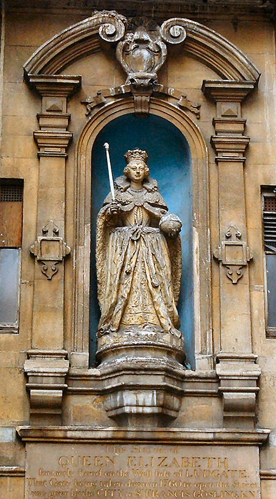 Statue of Queen Elizabeth I
