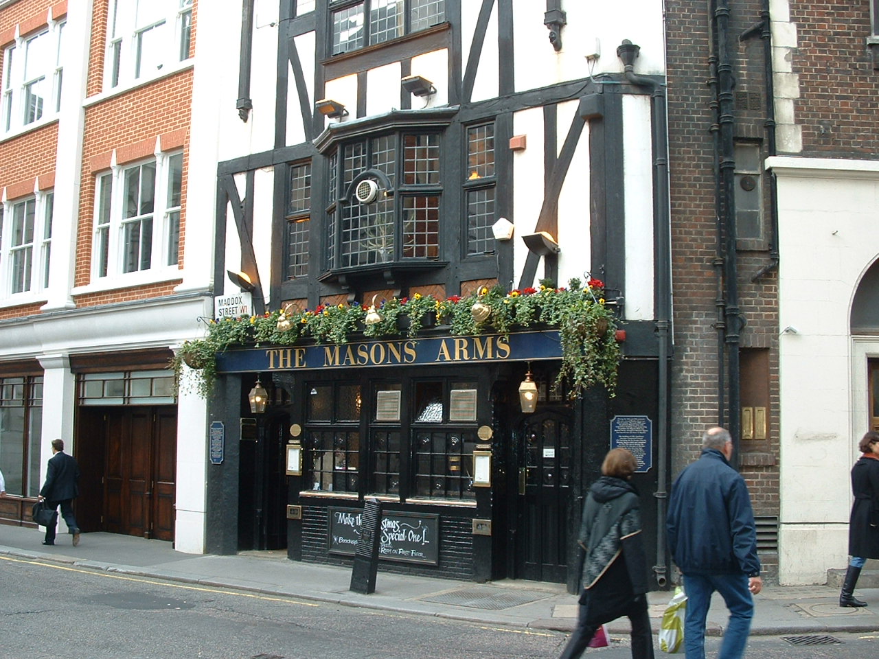 Masons Arms pub