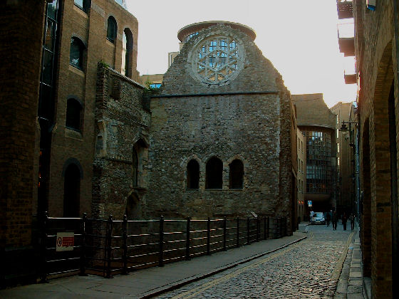  Winchester palace